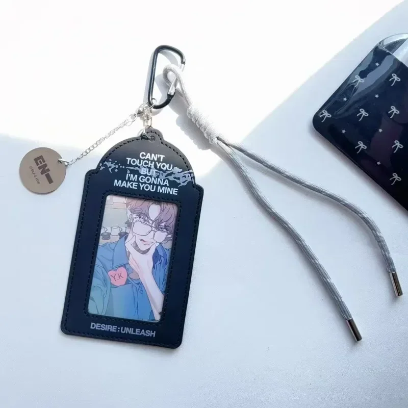 Anime ENHYPENS Ürünleri PU Der - Card Sleeves Protector incelemesi ve fiyatı
