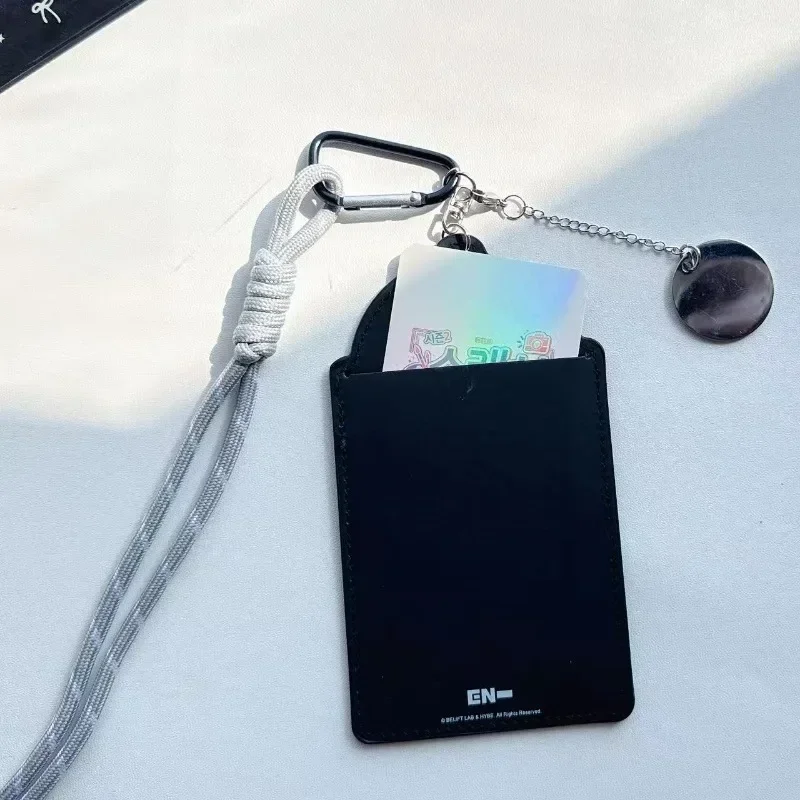 Anime ENHYPENS Ürünleri PU Der - Card Sleeves Protector incelemesi ve fiyatı